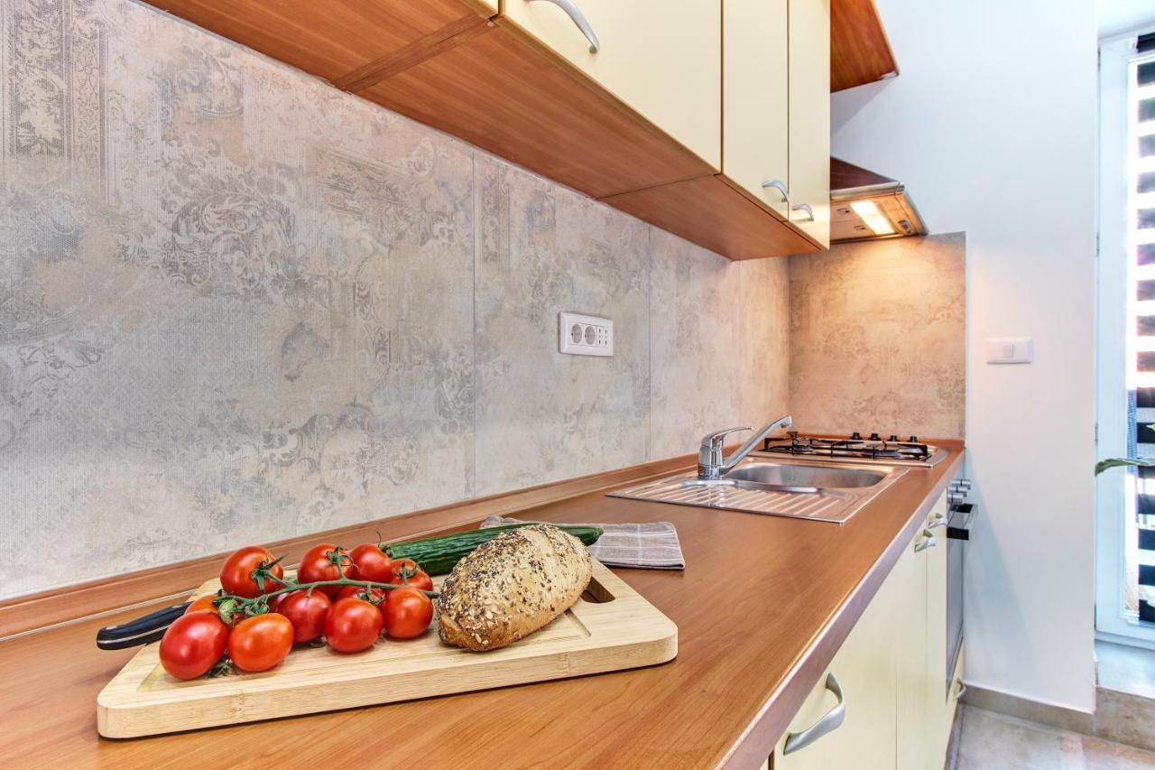 Ferienwohnung SkyGarden House Mali Lošinj Exterior foto