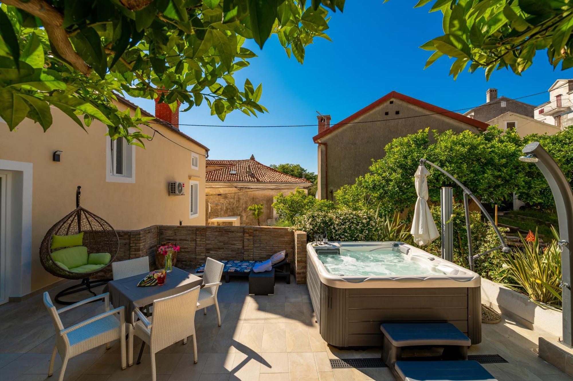 Ferienwohnung SkyGarden House Mali Lošinj Exterior foto